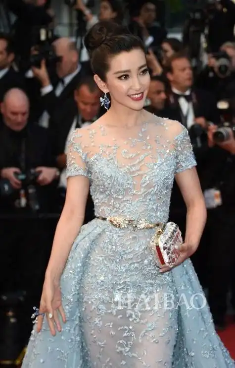 相关问题三,谁知道李冰冰啊?多大了?