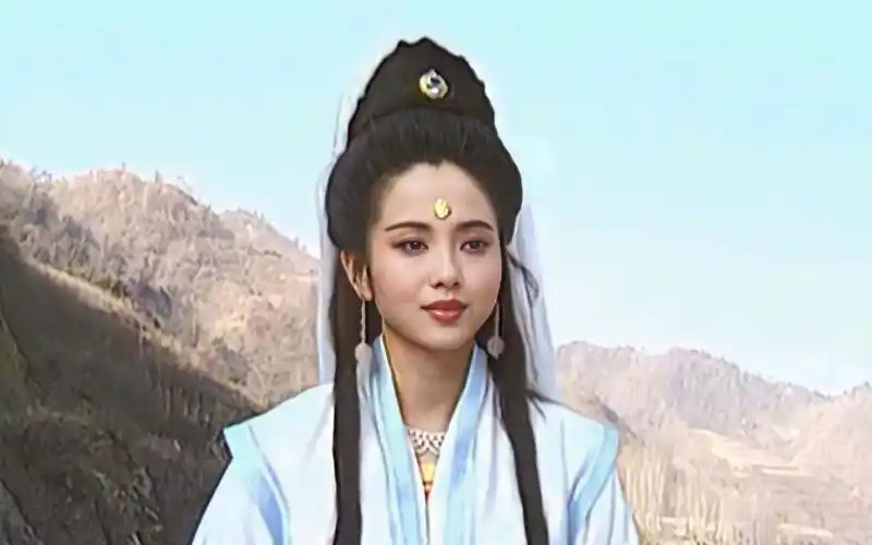 过去的苦,乃是劫难.愿观世音菩萨保佑你开悟人生真谛.