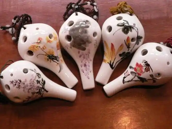 六孔陶笛曲谱 陶笛教程6孔指法图-千百号