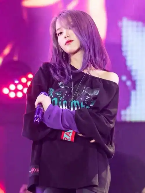 iu李知恩同款宽松版字母印花装卫衣长袖t恤