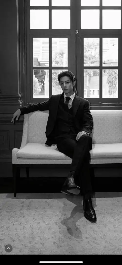 法越馨镜头下的肖战##肖战拉夫劳伦香氛代言人##肖战脱外套扯领带