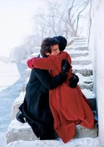 北京下雪# 想起了周迅金城武《 如果爱 》 ,想念孙纳, " 什刹海结冰