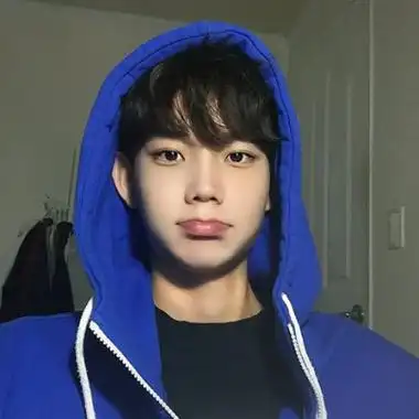 15岁左右男生照片头像 15岁左右的帅气男生【点击鼠标右键下载】