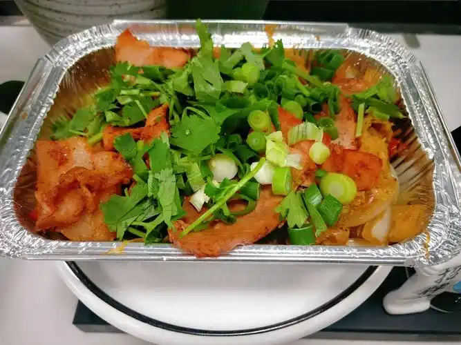 锡纸酸菜五花肉:张金强