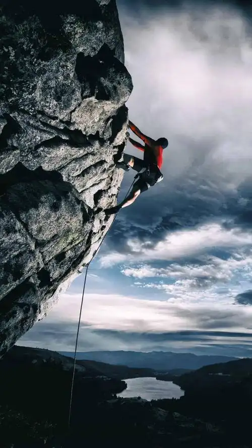 nvc男人圈丨一起探询男人的内在力量