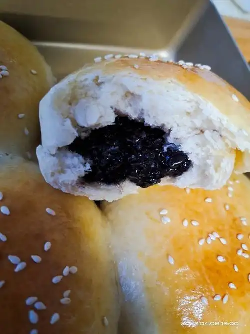 杂粮紫米小餐包的做法