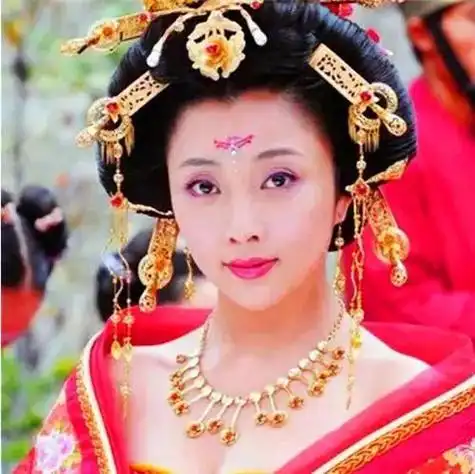 看杨贵妃的真实体重,怪不得皇帝喜欢_http://www.czrbgz.