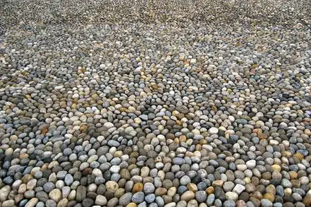鹅卵石铺纹理照片