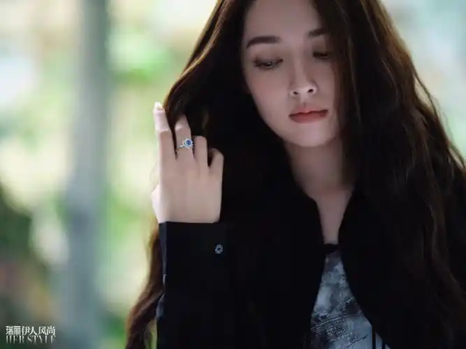 郭碧婷瑞丽伊人封面大片##郭碧婷 状态回归##郭碧婷