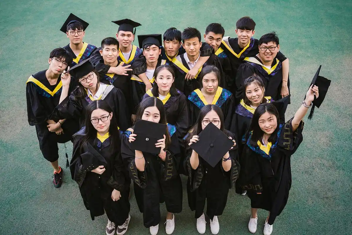 河北工业大学城市学院工设c122班毕业照