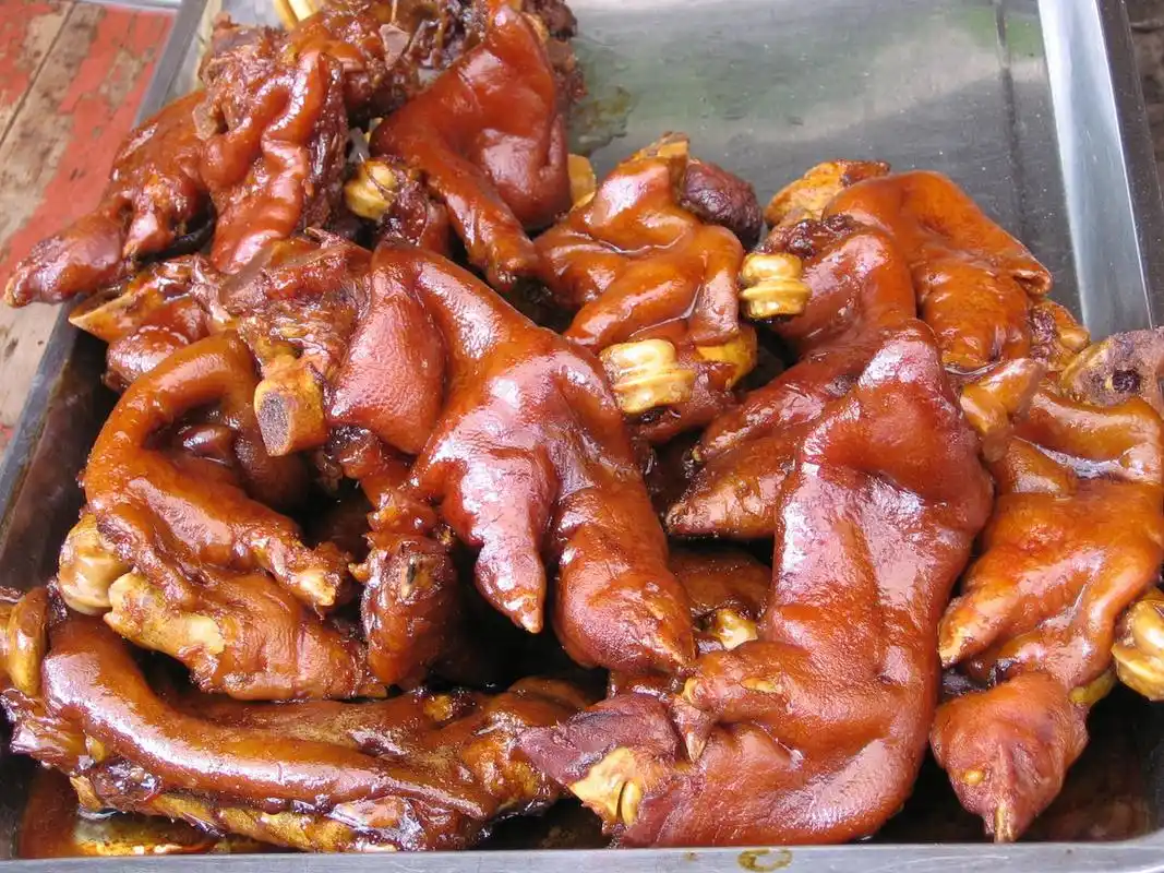 贵阳青岩卤猪脚