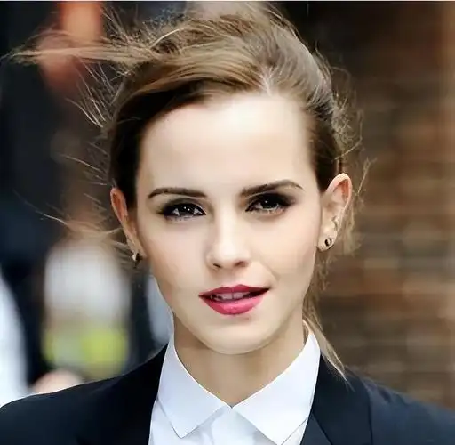 "全球最美的5位女星:五位令人惊叹的绝色佳丽"