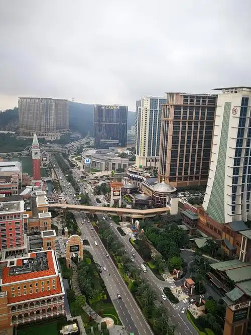 拍摄地点:澳门氹仔巴黎人酒店