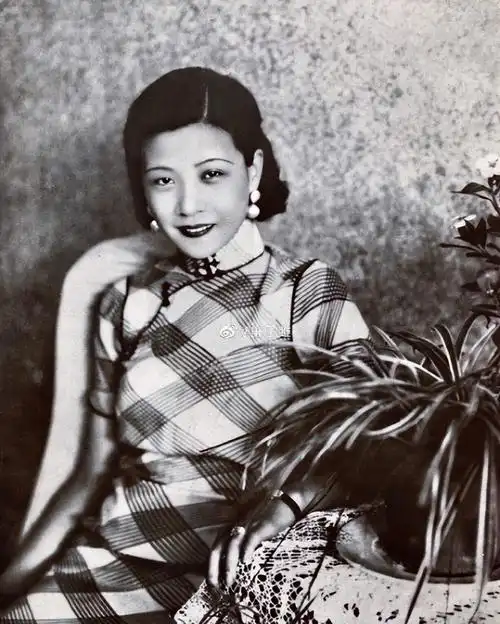 影后张织云:事业巅峰被包养,不久便沦落到卖身,晚年乞讨为生