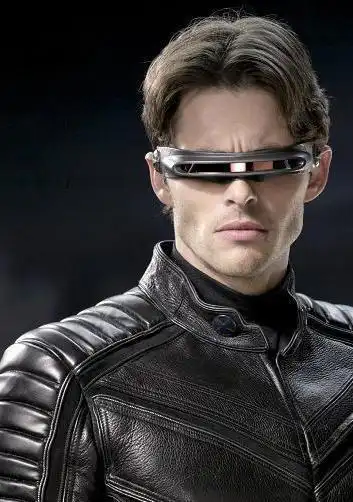 镭射眼拥有极其卓越的领导能力,长期担任x战警的领导者,后接任x教授