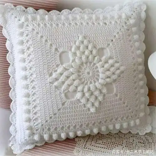 太美了,这样用毛线钩出来的抱枕,不比布艺的差