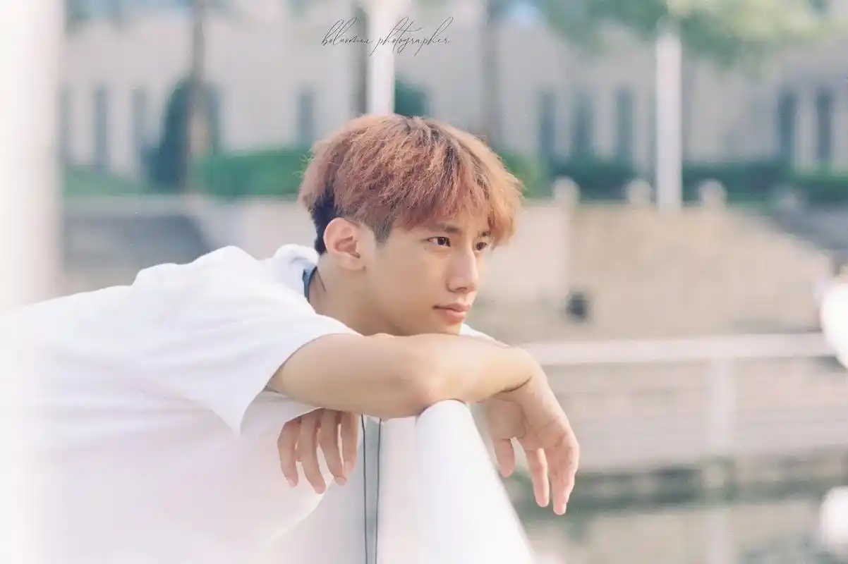 少年感 #男生写真 #185大帅哥 #日系 #图文扶持计划 - 抖音