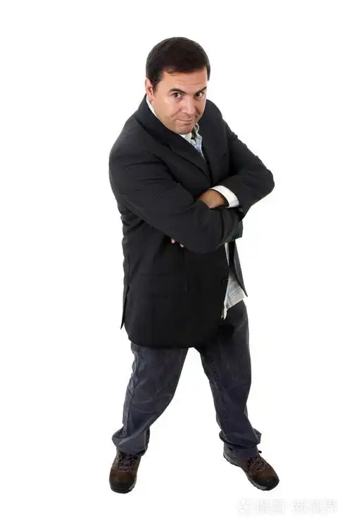 休闲的年轻人全身在白色背景