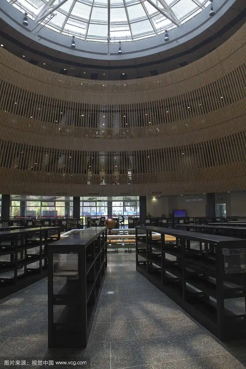 北京清华大学凯风社科人文图书馆内部