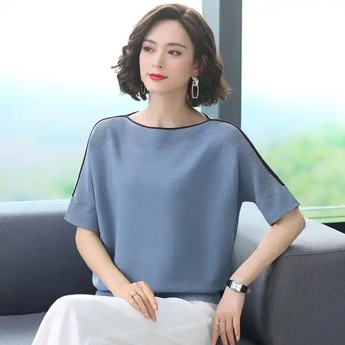 共148490 件女士上衣夏装新款短款相关商品