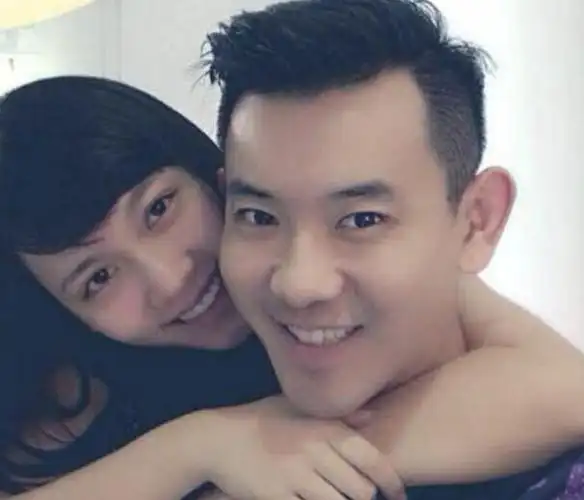 《美人为馅》等诸多影视剧,但她最有名的身份,应该是"李响前女友"了