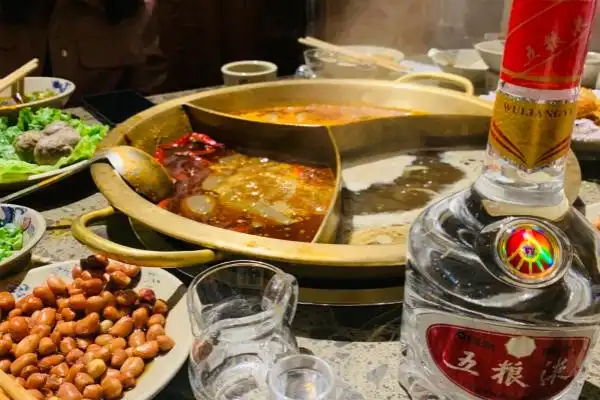 在家微醺篇,老五粮液酒