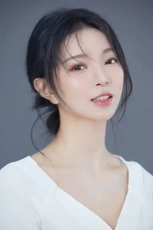 赏乐专访学猫叫原唱小潘潘从主播到歌手成长使我越挫越勇