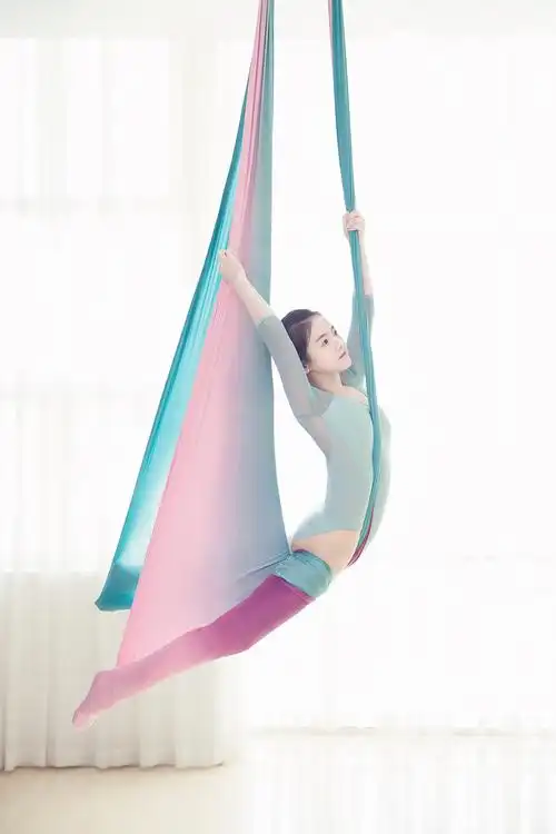 维蜜空中瑜伽舞蹈培训