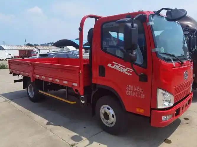 中国一汽解放4.2米蓝牌货车参数 - 抖音