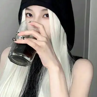 ins潮流很有质感的女生头像真人高清 好看超级火精致网红女生头像