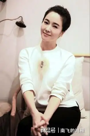 左小青,人如其名,一支倔强顽强的艺术之花|姜文|王志文|孙红雷|高梓淇