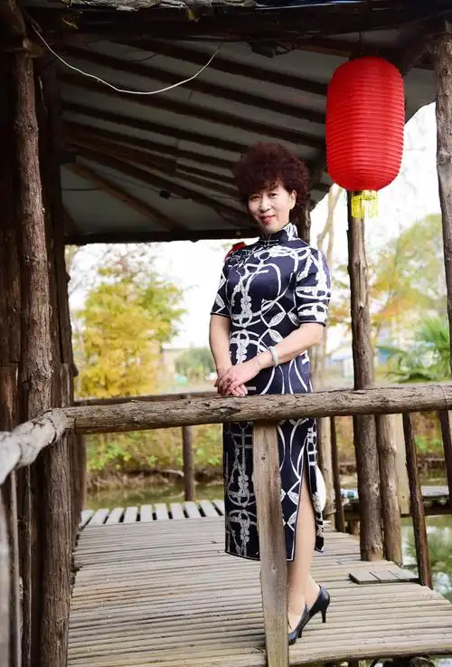 95旗袍95竹影山荘 - 美篇