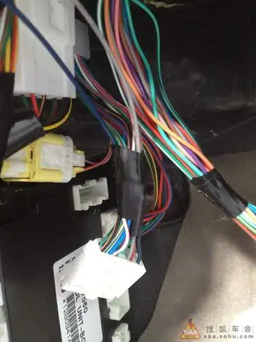 尾灯插头接线图_接线图分享