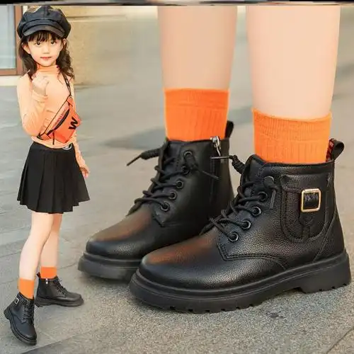 时尚男童鞋加绒儿女加厚轻便短靴梦幻平底圆头女孩子童靴雪地鞋