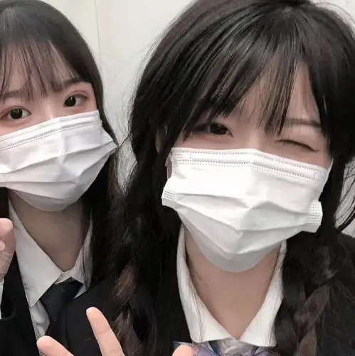 求两个女孩子一起用的头像