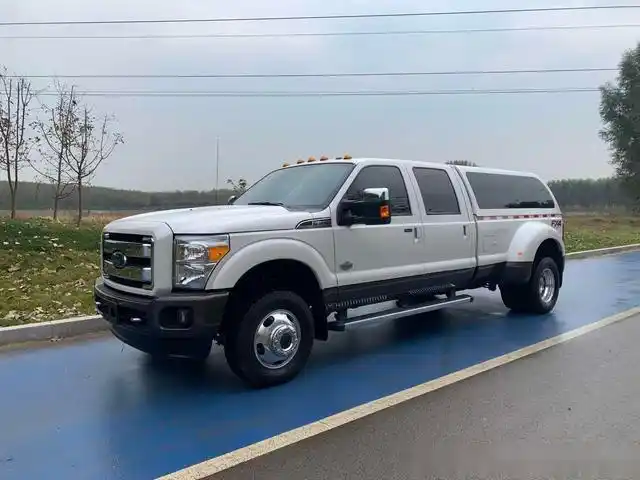 大块头福特巨型皮卡f350