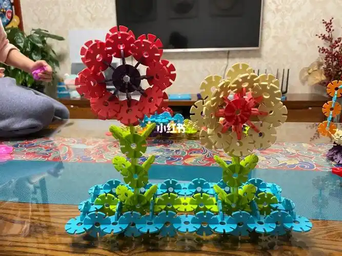 雪花片积木花朵花篮孔雀