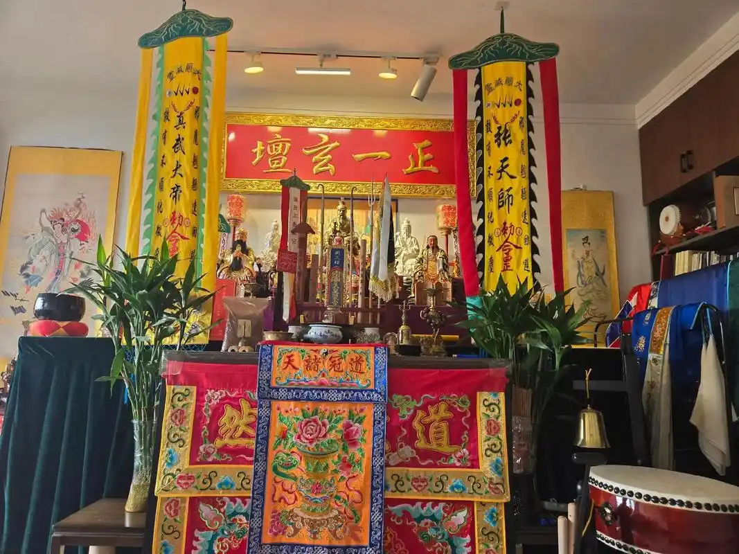 #道教文化 #道系青年 #我点高香敬神明 闻人善则疑之