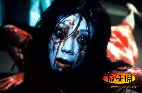 揭秘恐怖片中女鬼真面目 其实个个都是大美妞