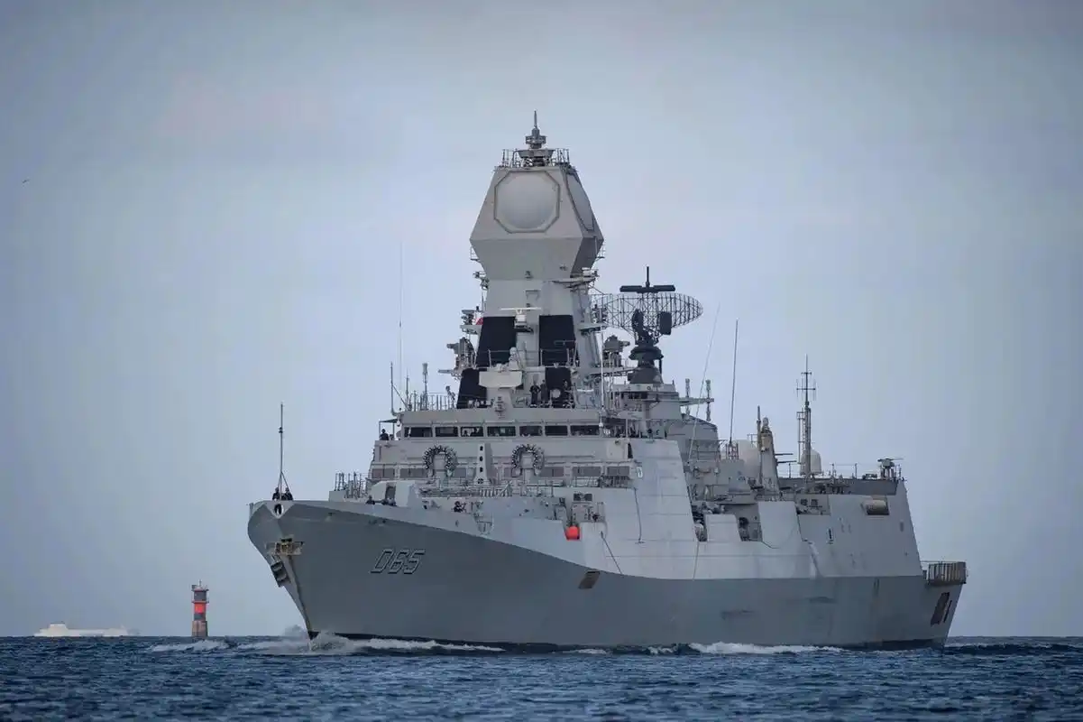 印度9499海军d65金奈号 加尔各答级驱逐舰
