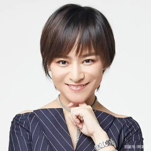 思文程璐"上下铺婚姻"崩塌:把老公睡成室友,是最苦涩的段子