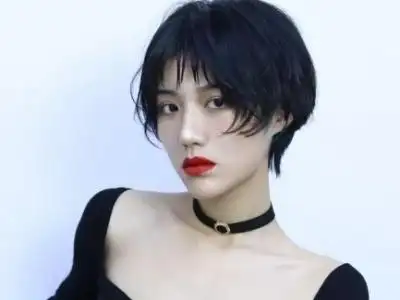 女生短发怎么剪才好看 学会4个技巧剪发洋气又瘦脸