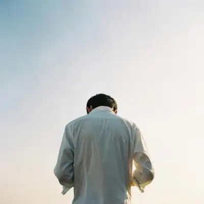 微信头像男生背影