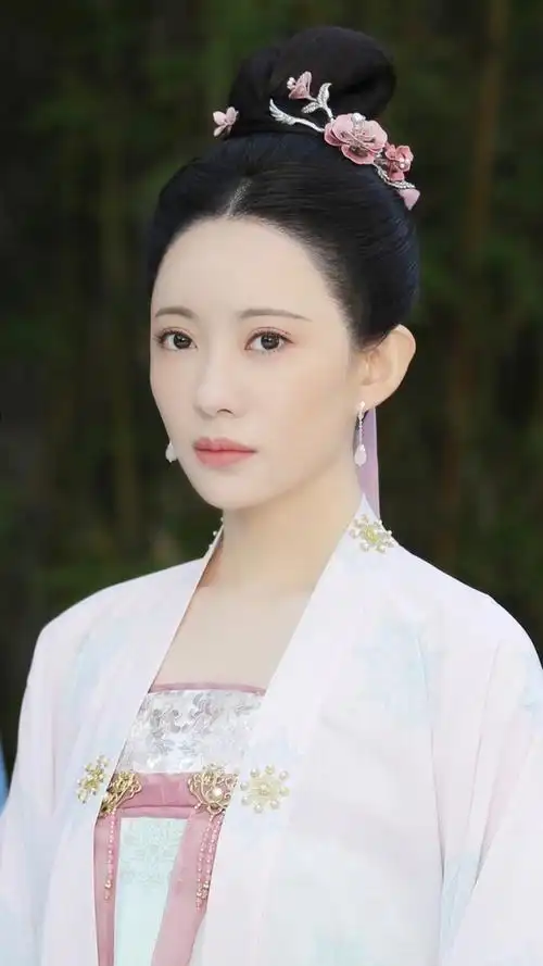 长安诺贺兰绾音刘萌萌