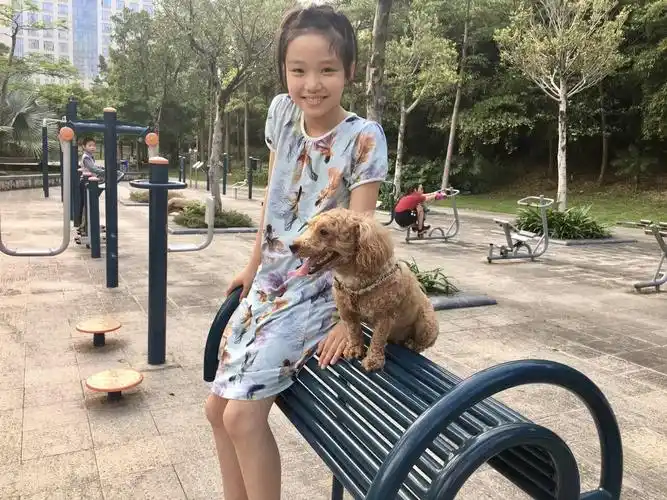 五年级的小女孩儿,让人印象深刻