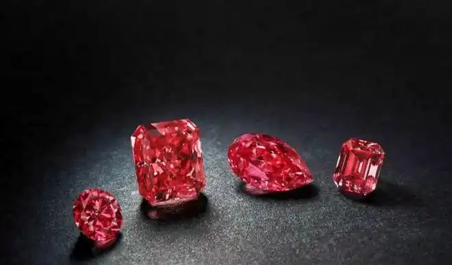彩色钻石中的罕见奇珍:红色钻石|粉色|黄色|红钻_网易订阅