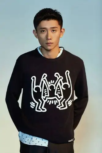 张一山代言费我爱我家刘星张一山平面肖像代言费18601