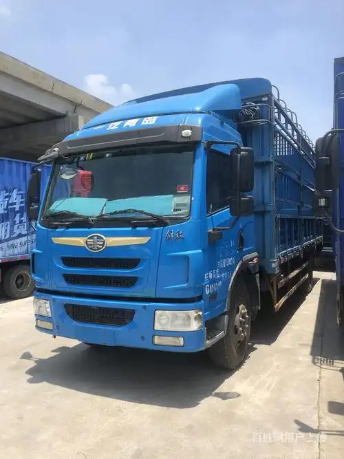 贵港15年5解放龙v,6米8仓栏4缸道依茨