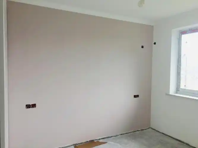 立邦漆复古橡粉伦敦雾奶咖上墙