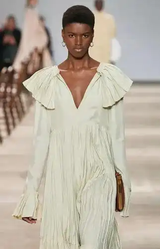 2021春夏女装色彩流行趋势